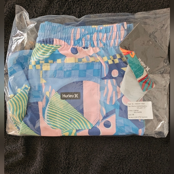 NWT: New in a bag colorful medium Hurley shorts. - Picture 4 of 5